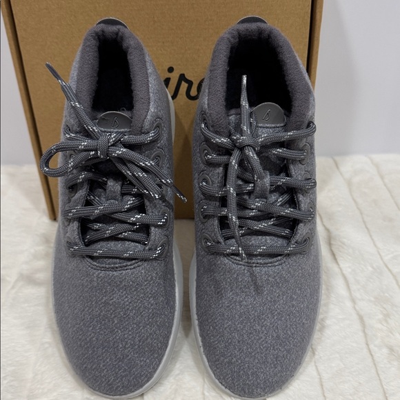 Allbirds Woman’s Wool Runner-Up Mizzle in Light Grey Size 8 New In Box - Picture 7 of 13